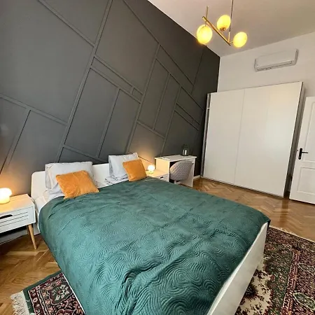 Premium Quiet 2br Brand New Flat In The Heart Of The Apartment *