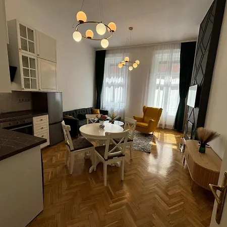 Premium Quiet 2br Brand New Flat In The Heart Of The Apartment Budapest