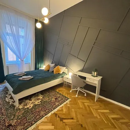 Premium Quiet 2br Brand New Flat In The Heart Of The *
